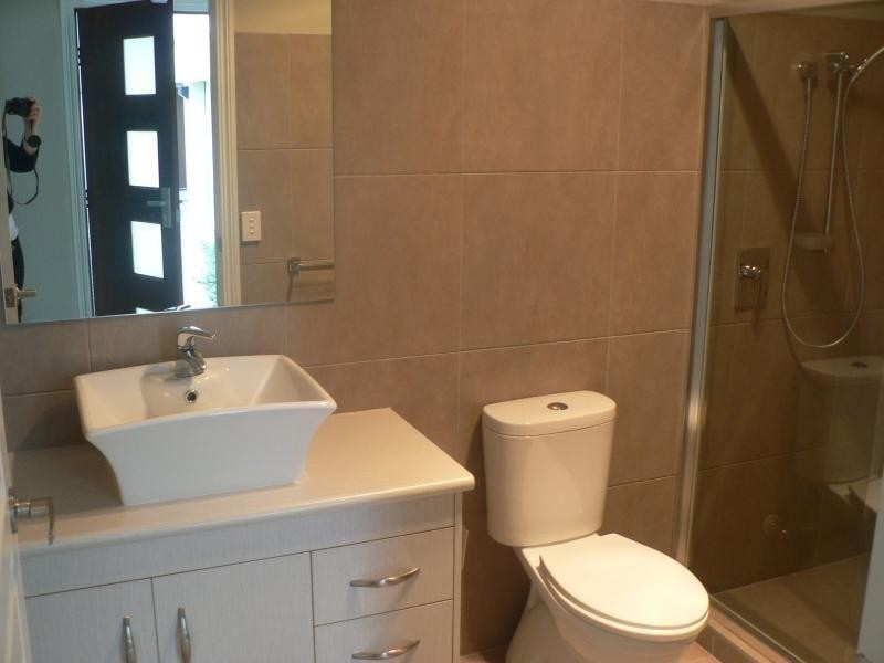 2/13 Andromeda Parade, Robina QLD 4226