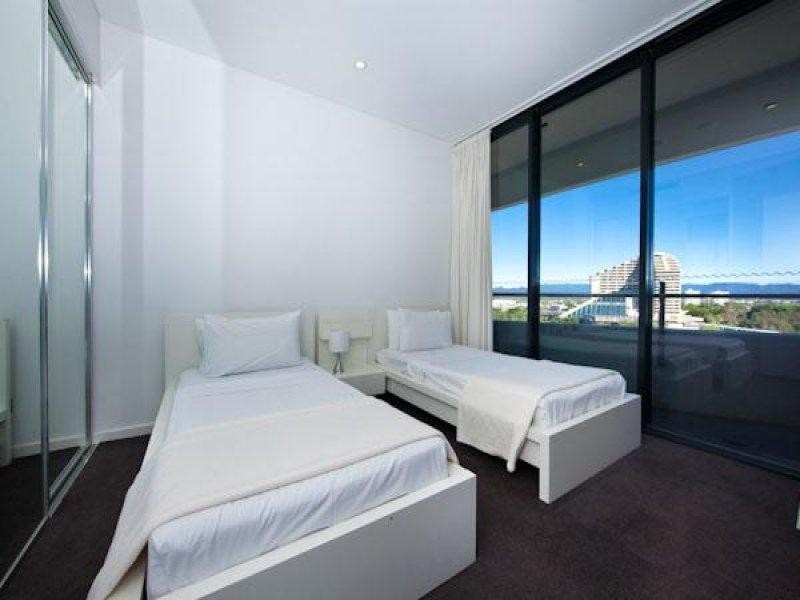 89 Surf, Broadbeach QLD 4218