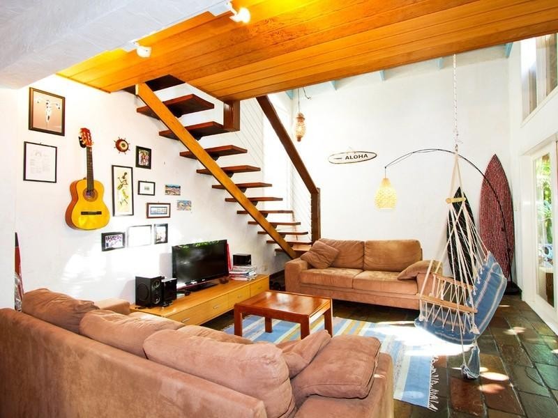 42 Albatross Avenue, Mermaid Beach QLD 4218