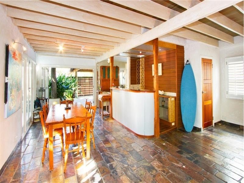 42 Albatross Avenue, Mermaid Beach QLD 4218