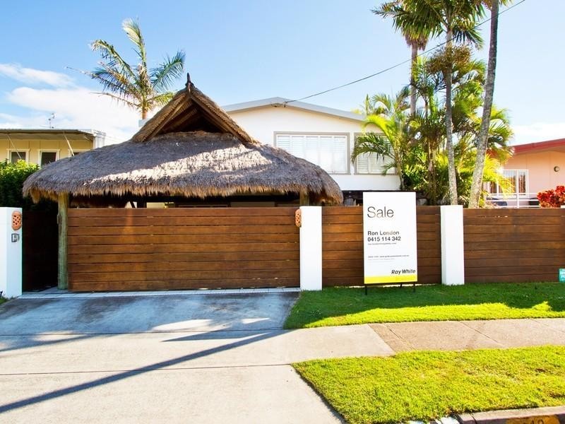 42 Albatross Avenue, Mermaid Beach QLD 4218