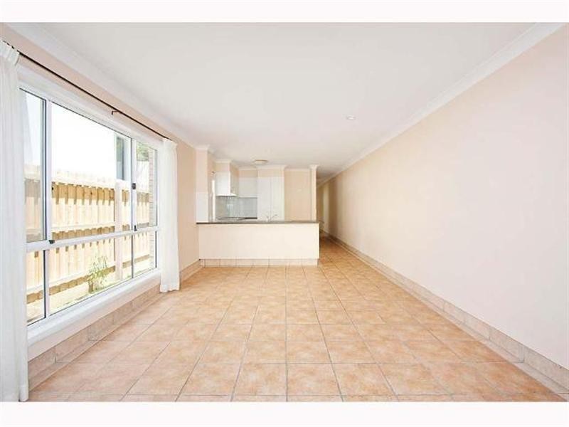 2/5 William Street, Mermaid Beach QLD 4218