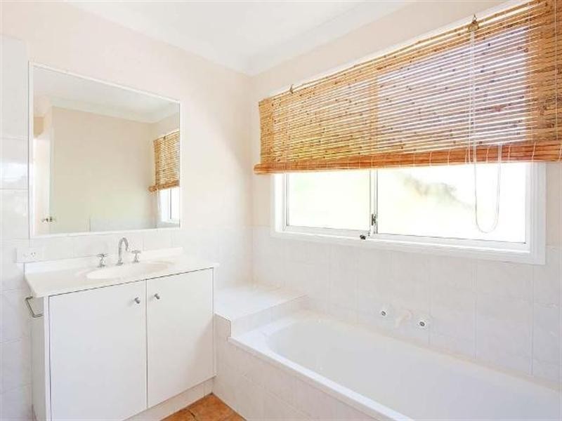 2/5 William Street, Mermaid Beach QLD 4218