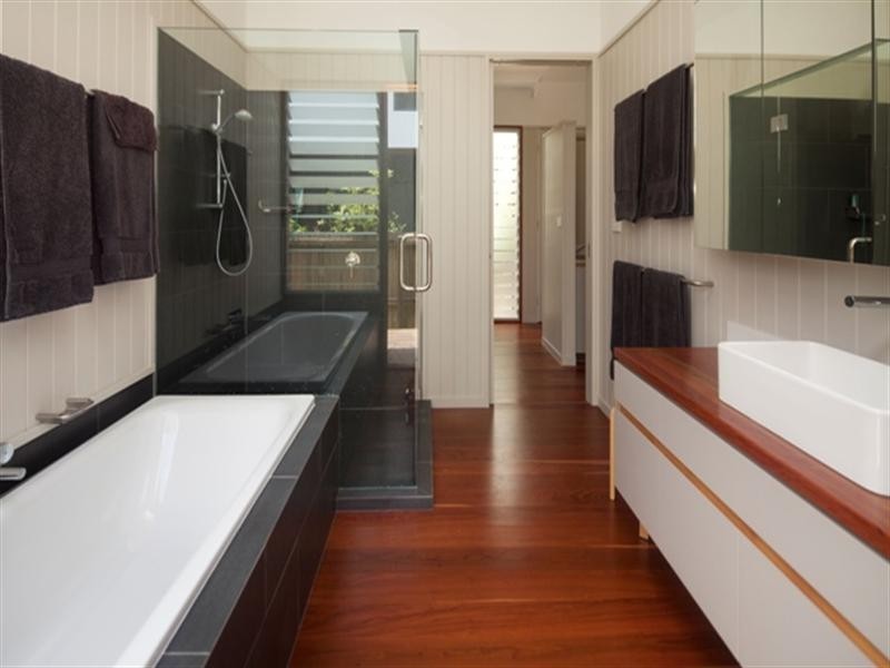 55 Hedges Avenue, Mermaid Beach QLD 4218