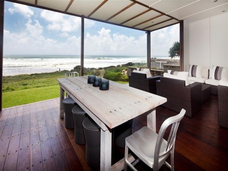 55 Hedges Avenue, Mermaid Beach QLD 4218