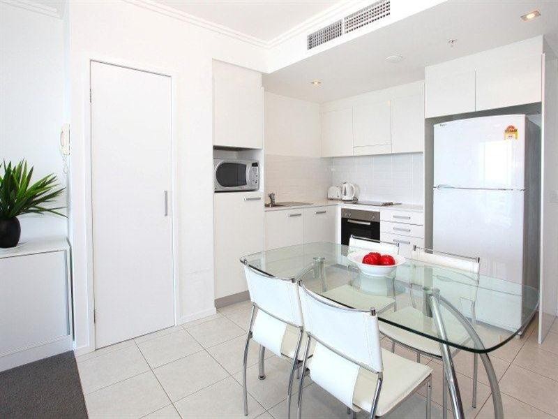 193 ‘Ocean Pacific’, 25 Surf Parade, Broadbeach QLD 4218