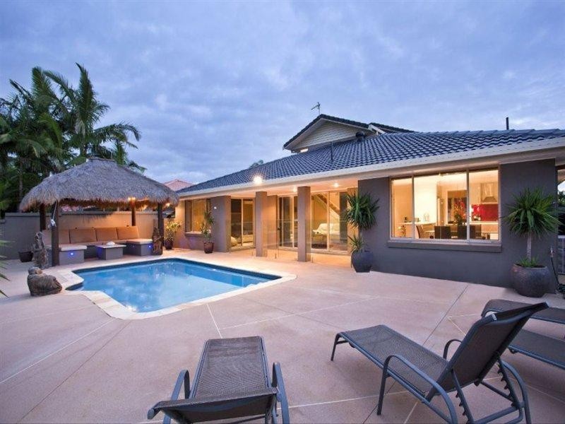 76 Hooker Boulevard, Mermaid Waters QLD 4218