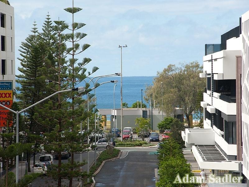 306 ‘Broadbeach on the Park’, 2685 Gold Coast Highway, Broadbeach QLD 4218