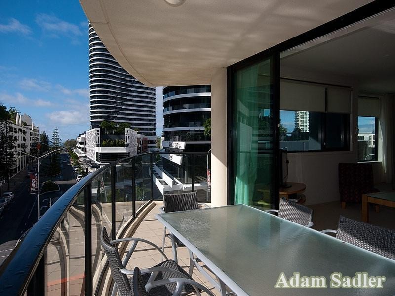 306 ‘Broadbeach on the Park’, 2685 Gold Coast Highway, Broadbeach QLD 4218