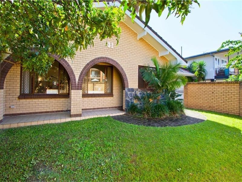 31 Cronulla Avenue, Mermaid Beach QLD 4218