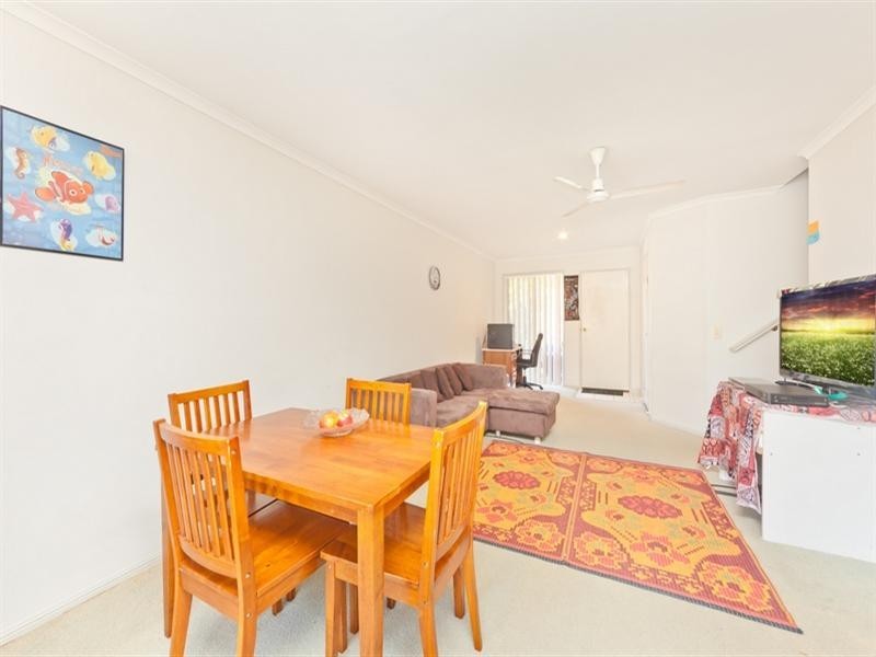 73 ‘Harbour Town VIllas’ 643 Pine Ridge Road, Biggera Waters QLD 4216