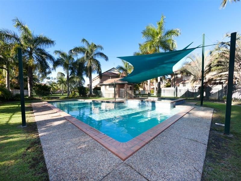 73 ‘Harbour Town VIllas’ 643 Pine Ridge Road, Biggera Waters QLD 4216
