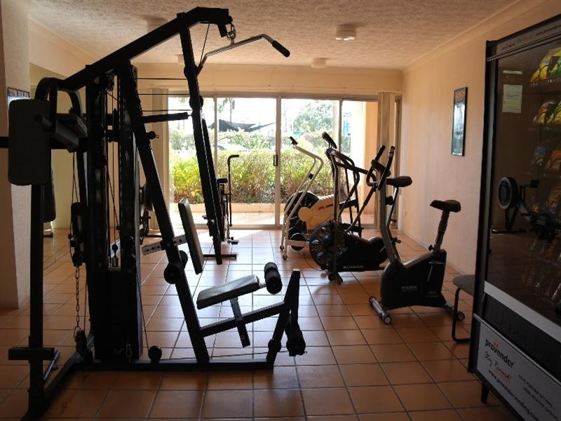 92/106 Marine Parade, Southport QLD 4215