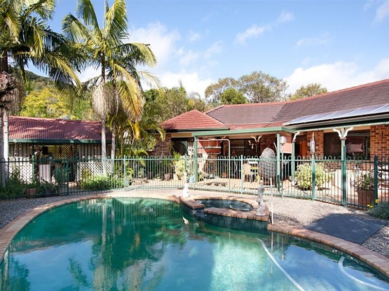 2 Jersey Court, Tallebudgera QLD 4228