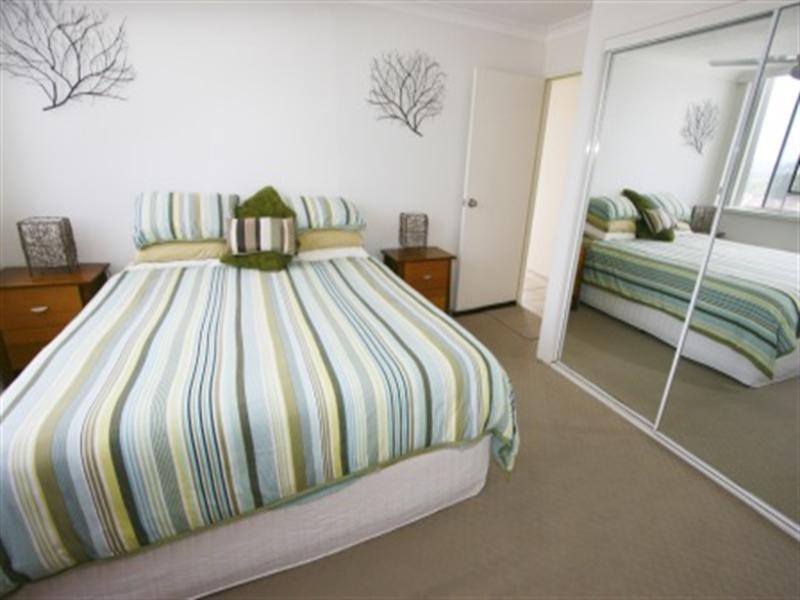 16 ‘Sanderling’ 40 Marine Parade, Miami QLD 4220