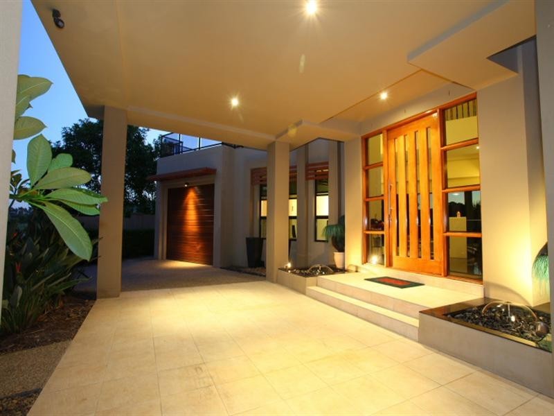 27 Lakelands Drive, Merrimac QLD 4226