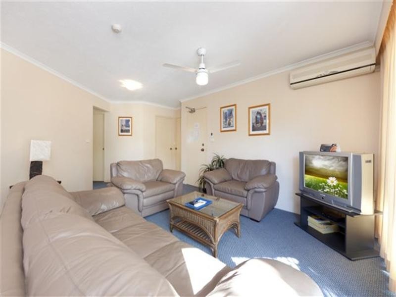 9 Markham Court, 36 Australia Avenue, Broadbeach QLD 4218