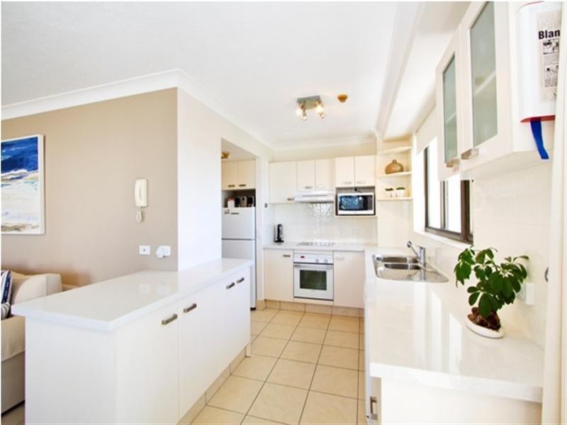15 ‘Ocean Royale’, 4 Britannia Avenue, Broadbeach QLD 4218