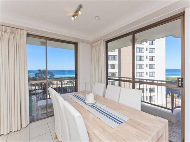 15 ‘Ocean Royale’, 4 Britannia Avenue, Broadbeach QLD 4218