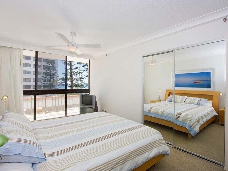 3B ‘Surfers Aquarius’ 4 Old Burleigh Road, Surfers Paradise QLD 4217