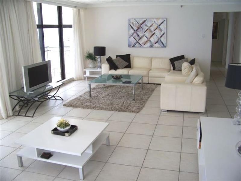 16A ‘Surfers Aquarius’ 4 Old Burleigh Road, Surfers Paradise QLD 4217