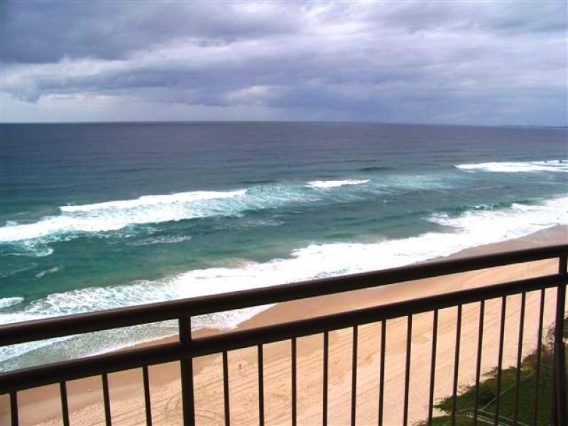 16A ‘Surfers Aquarius’ 4 Old Burleigh Road, Surfers Paradise QLD 4217