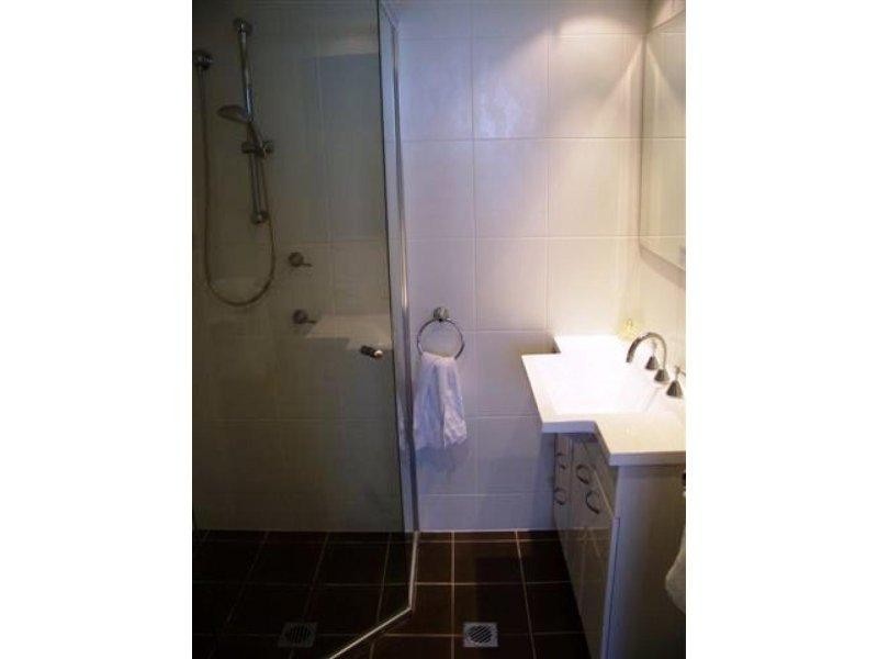 16A ‘Surfers Aquarius’ 4 Old Burleigh Road, Surfers Paradise QLD 4217