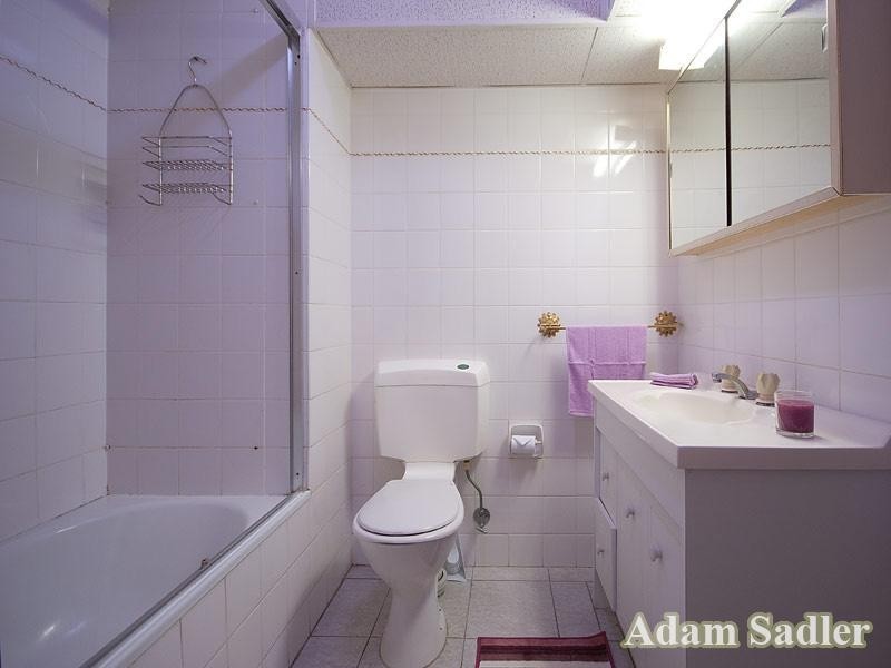 7C ‘Thornton Towers’ 33 Thornton Street, Surfers Paradise QLD 4217