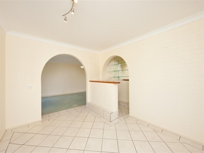 14 Bermuda Street, Broadbeach Waters QLD 4218