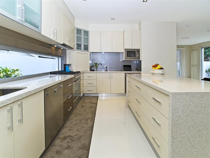 29 Hilda Street, Mermaid Beach QLD 4218