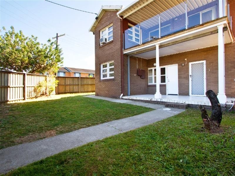 29 Surf Street, Mermaid Beach QLD 4218