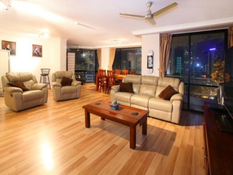 1211/70 Remembrance Drive, Surfers Paradise QLD 4217