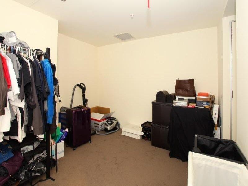 2504/4 Wahroonga Place, Surfers Paradise QLD 4217