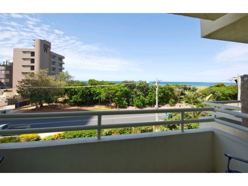 Unit 8 ‘Amira’, 3508 Main Beach Parade, Main Beach QLD 4217