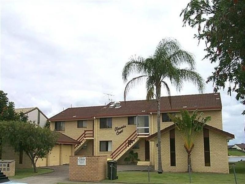 4/8 Aquila Court, Mermaid Waters QLD 4218