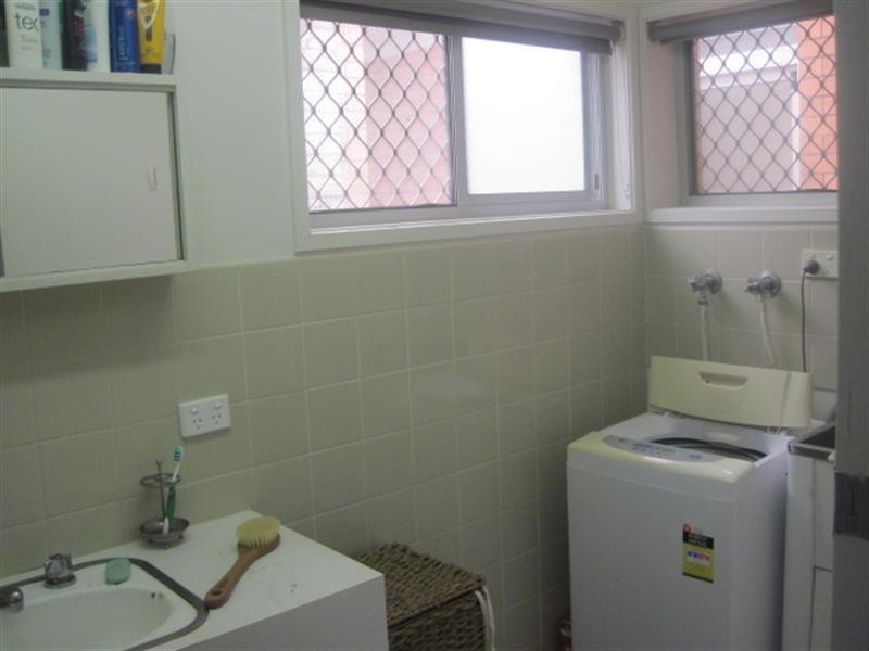 3/162 The Esplanade, Burleigh Heads QLD 4220