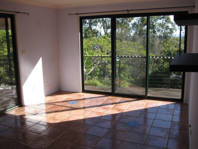 2/18-20 View Street, Burleigh Heads QLD 4220