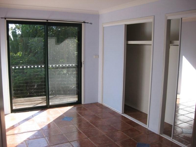 2/18-20 View Street, Burleigh Heads QLD 4220