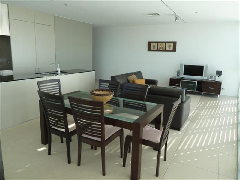 906 ‘Air on Broadbeach’ 159 Old Burleigh Road, Broadbeach QLD 4218