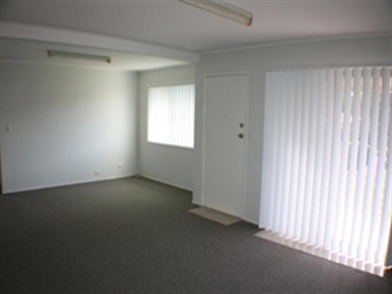 120 Falconer Street, Southport QLD 4215