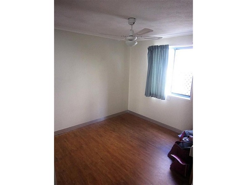 2/33 Australia Avenue, Broadbeach QLD 4218