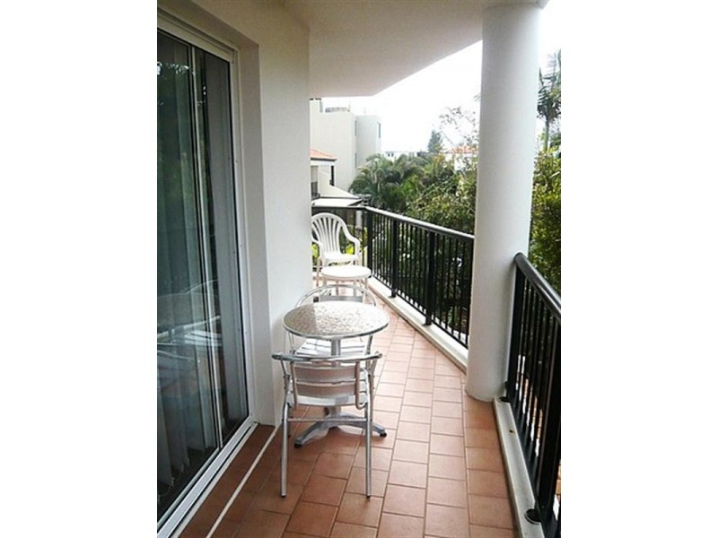 10/15 Surf Street, Mermaid Beach QLD 4218