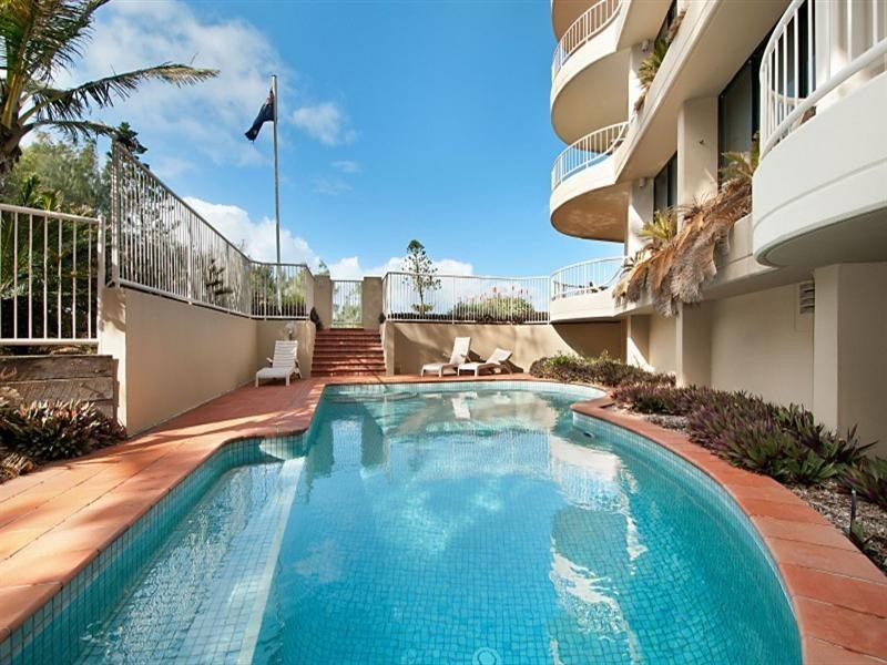 4 ‘On the Park’, 255 Hedges Avenue, Mermaid Beach QLD 4218