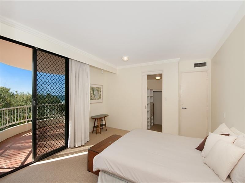 4 ‘On the Park’, 255 Hedges Avenue, Mermaid Beach QLD 4218
