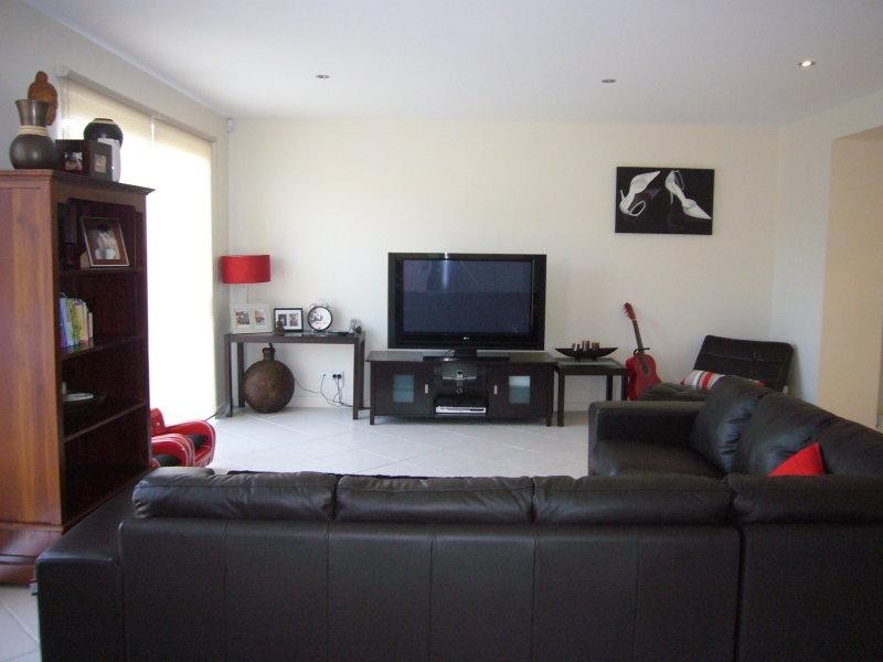 1B Bradbrook Street, Southport QLD 4215