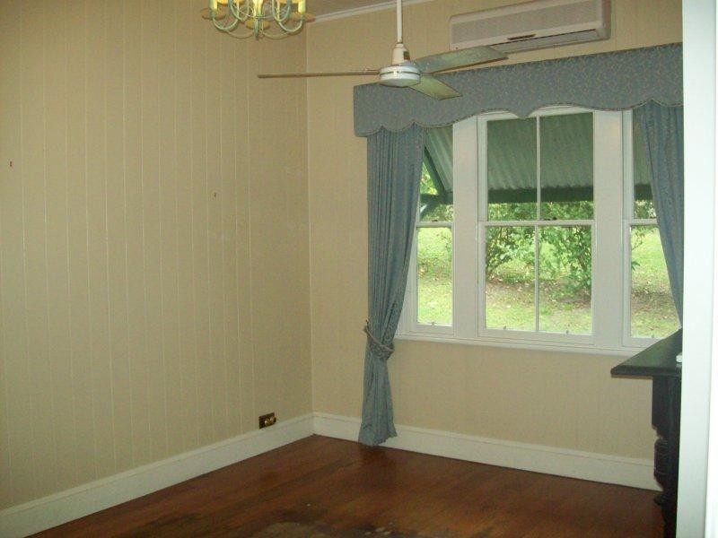 38 Johns Road, Mudgeeraba QLD 4213