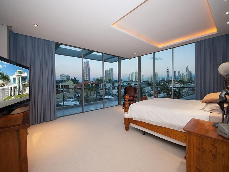 Surfers Paradise QLD 4217