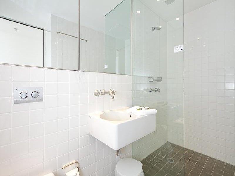 1905 ‘Air on Broadbeach’ 159 Old Burleigh Road, Broadbeach QLD 4218