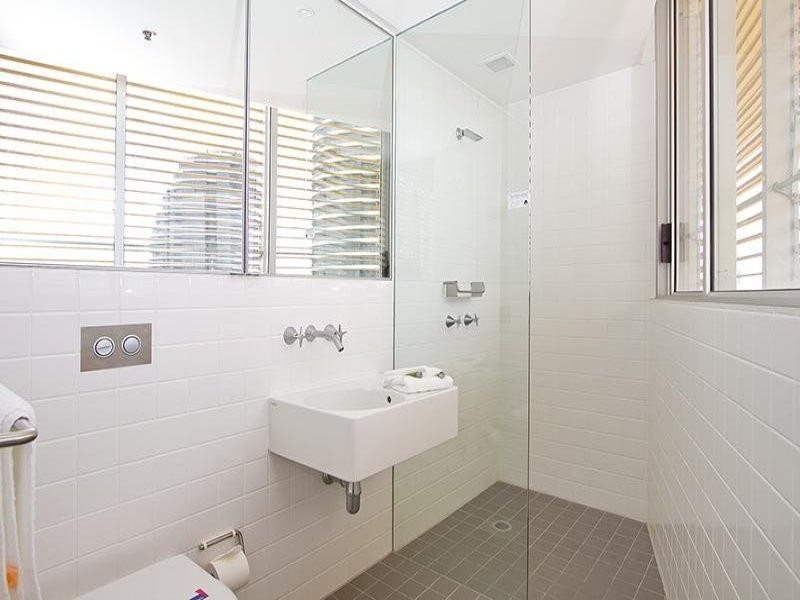 1905 ‘Air on Broadbeach’ 159 Old Burleigh Road, Broadbeach QLD 4218