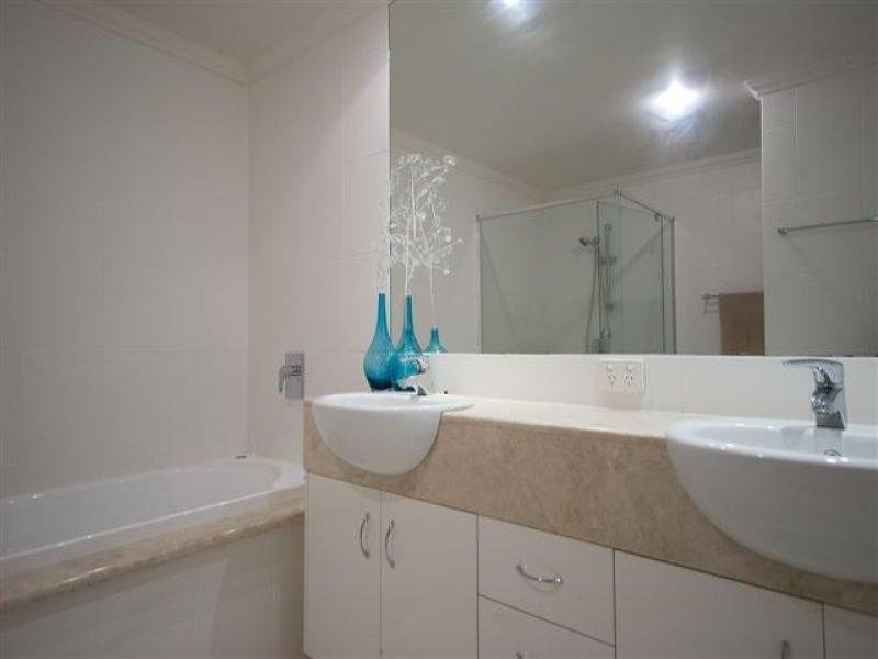 Broadbeach QLD 4218